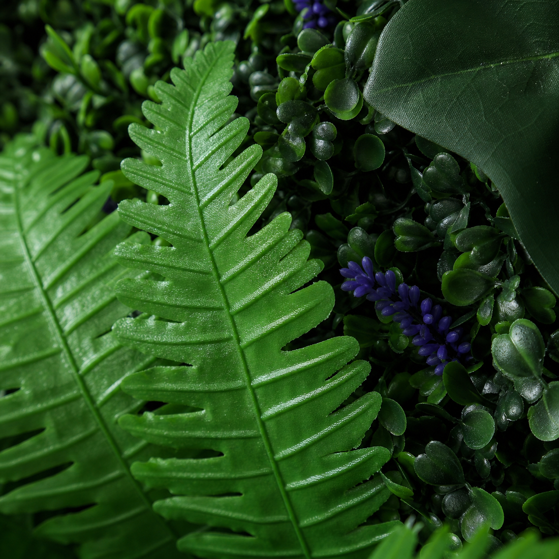 Panneau de mur végétal artificiel – Feuillage jungle 40 × 60 cm